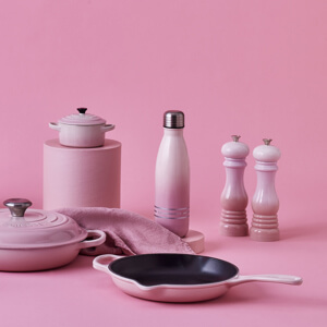 Le Creuset Classic Shell Pink Mill